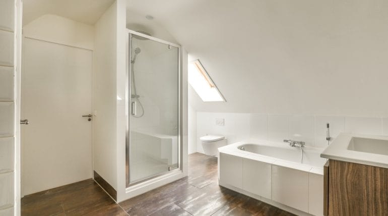 bathroom waterproof flooring